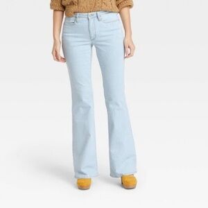 Universal Thread High Rise Flare Jeans Light Blue Size 12 Short (31S)